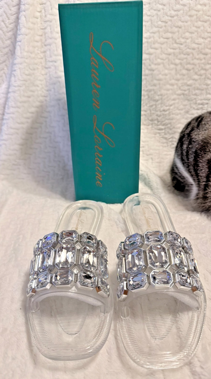 Lauren Lorraine Jade Clear Jewel Sandals Women’s 8.5 Glam Crystal Flats NIB